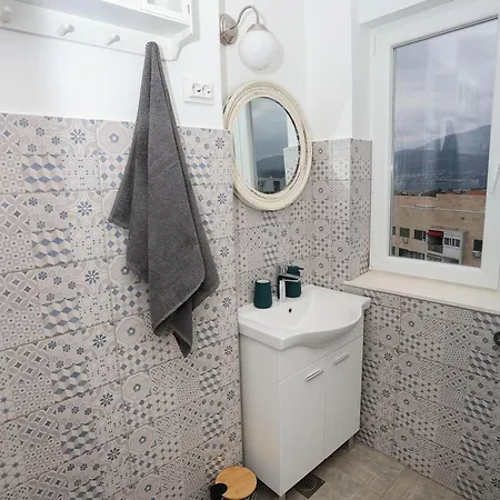 아파트 Sunsetview With Balcony 스플리트