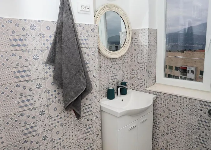 Apartment Sunsetview With Balcony Split