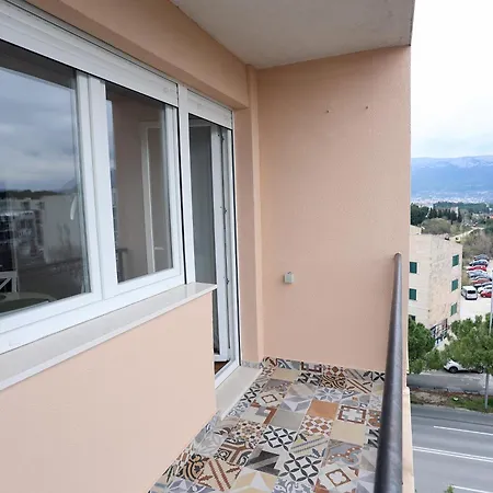 Sunsetview With Balcony Apartament Split